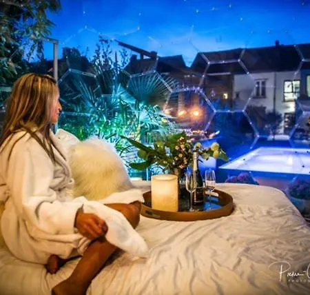 Beme Luxury tent Waterloo